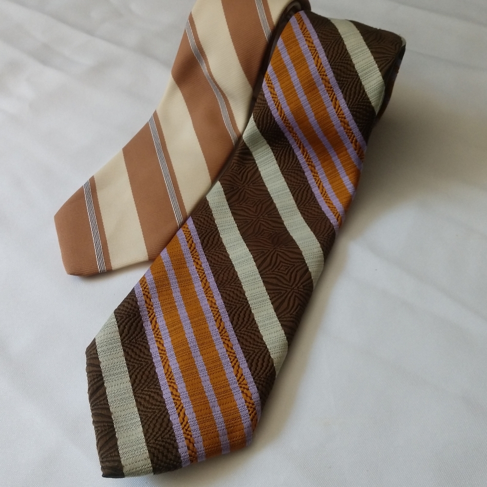 Set Of 2 Men's Vintage Sears Ties   Great Condition (#7) Polyester Angled Stripe